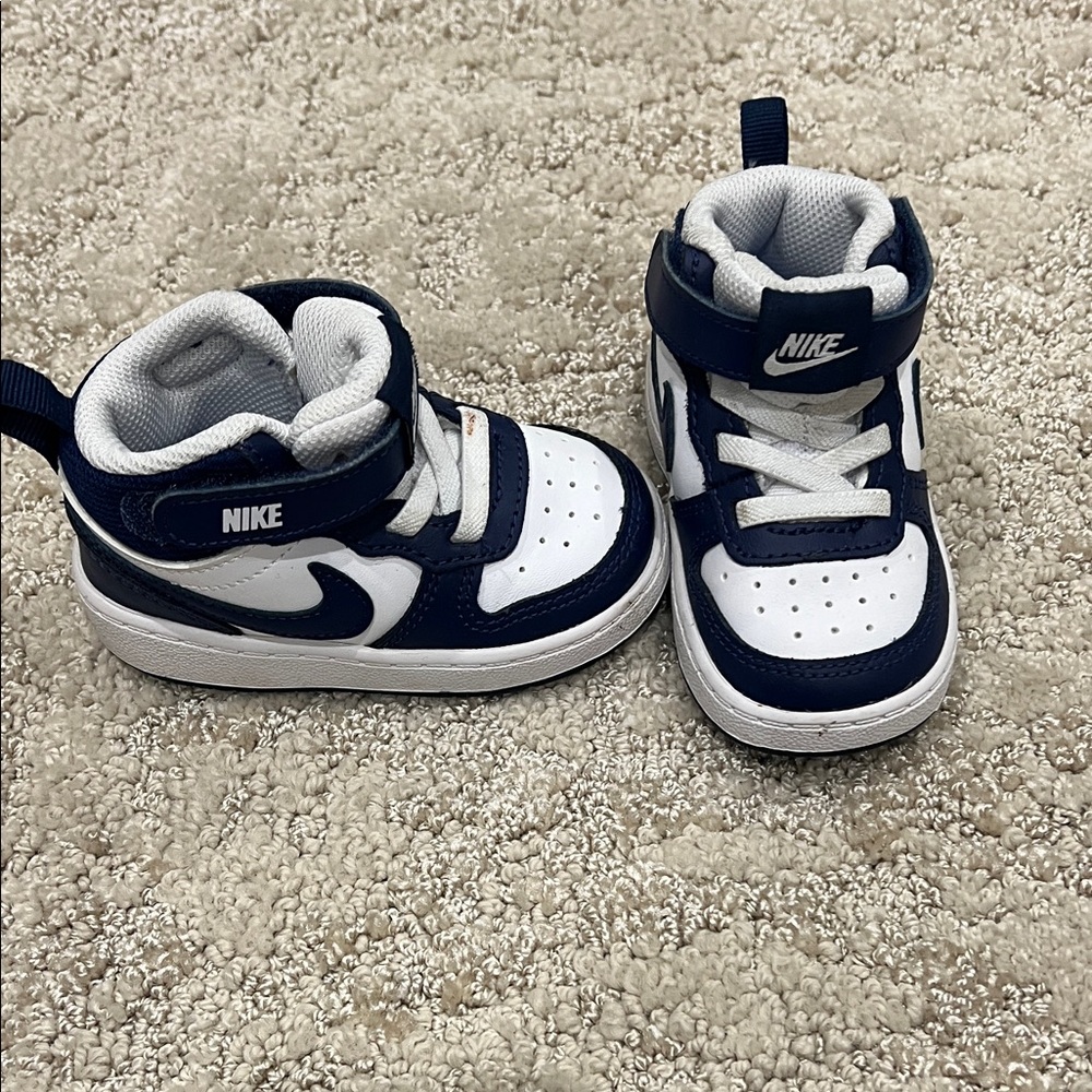 NWOT Nike baby Air Force 1 high top sneakers